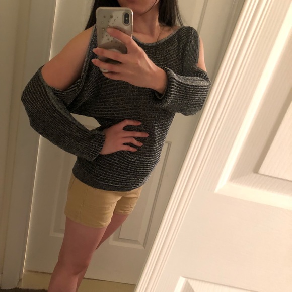 Bebe metallic cold shoulder tunic - Picture 8 of 8